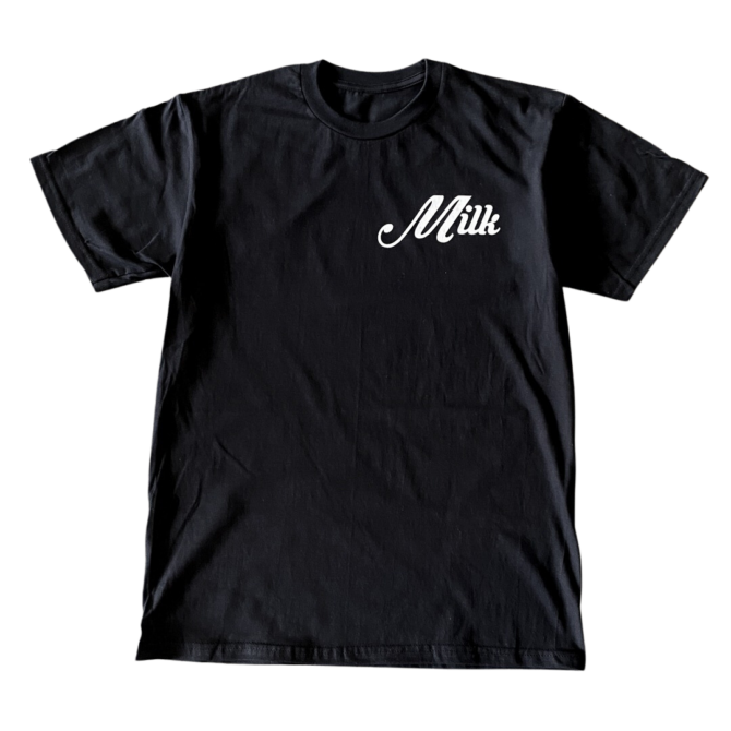 T-Shirt Milk Serif Text